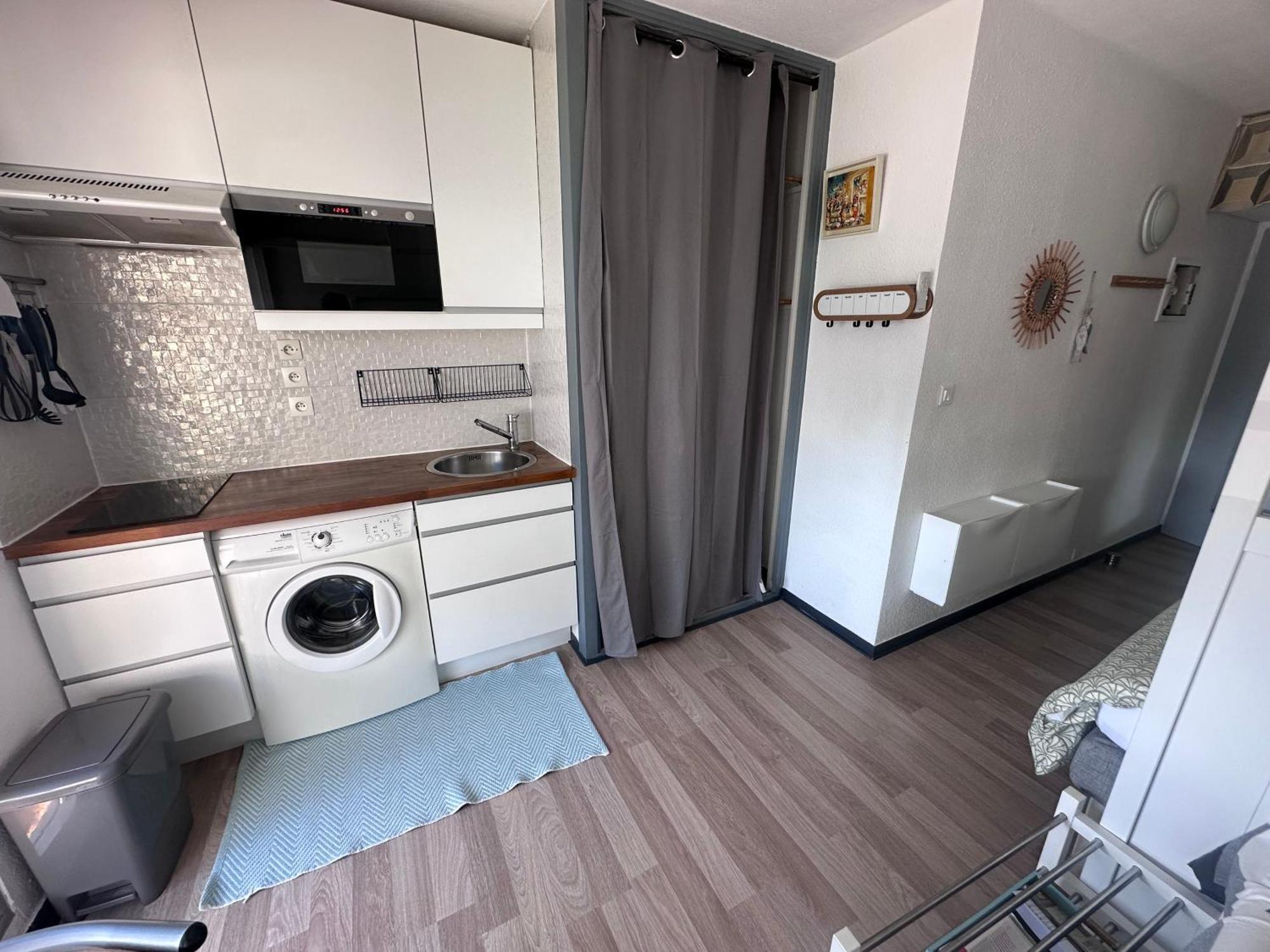 Beau Studio Climatise En Bord De Mer Et Wi-Fi Le Grau-du-Roi Zewnętrze zdjęcie