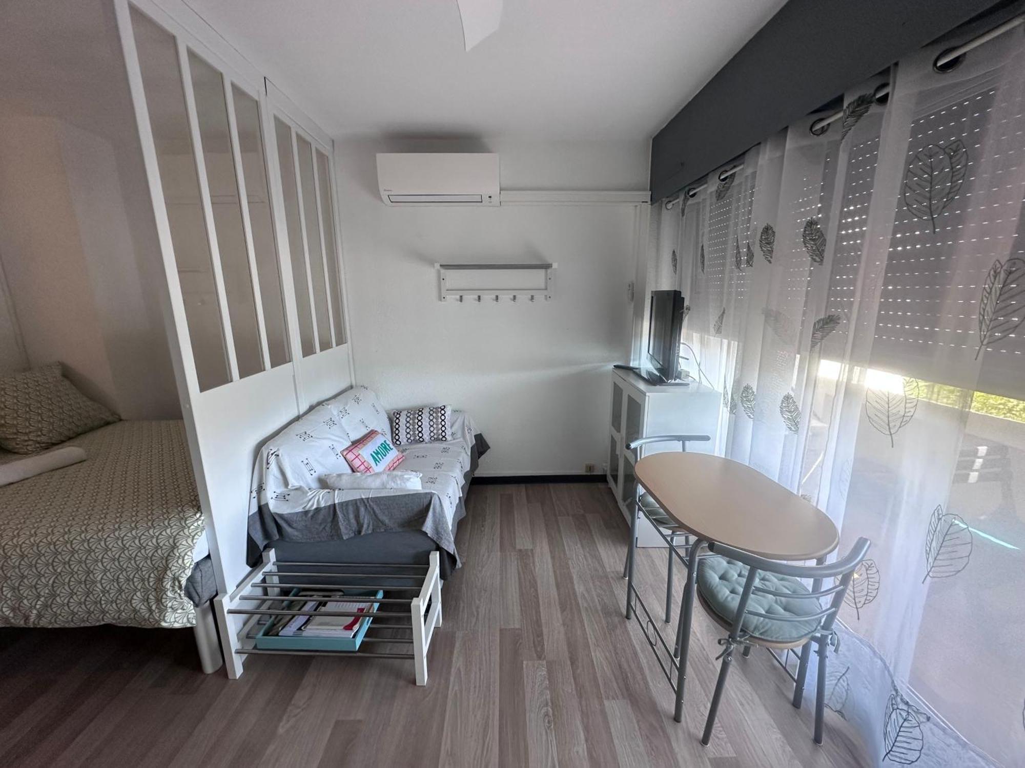 Beau Studio Climatise En Bord De Mer Et Wi-Fi Le Grau-du-Roi Zewnętrze zdjęcie